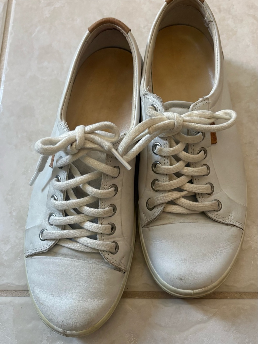 Ecco Women's White Lace-Up Leather Sneakers